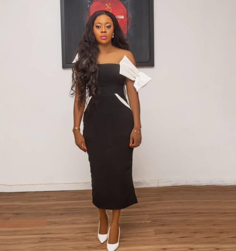 Custombridal 1 1 966x1024